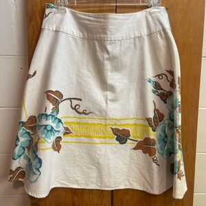 Chic Cream A-Line Skirt with Floral Design